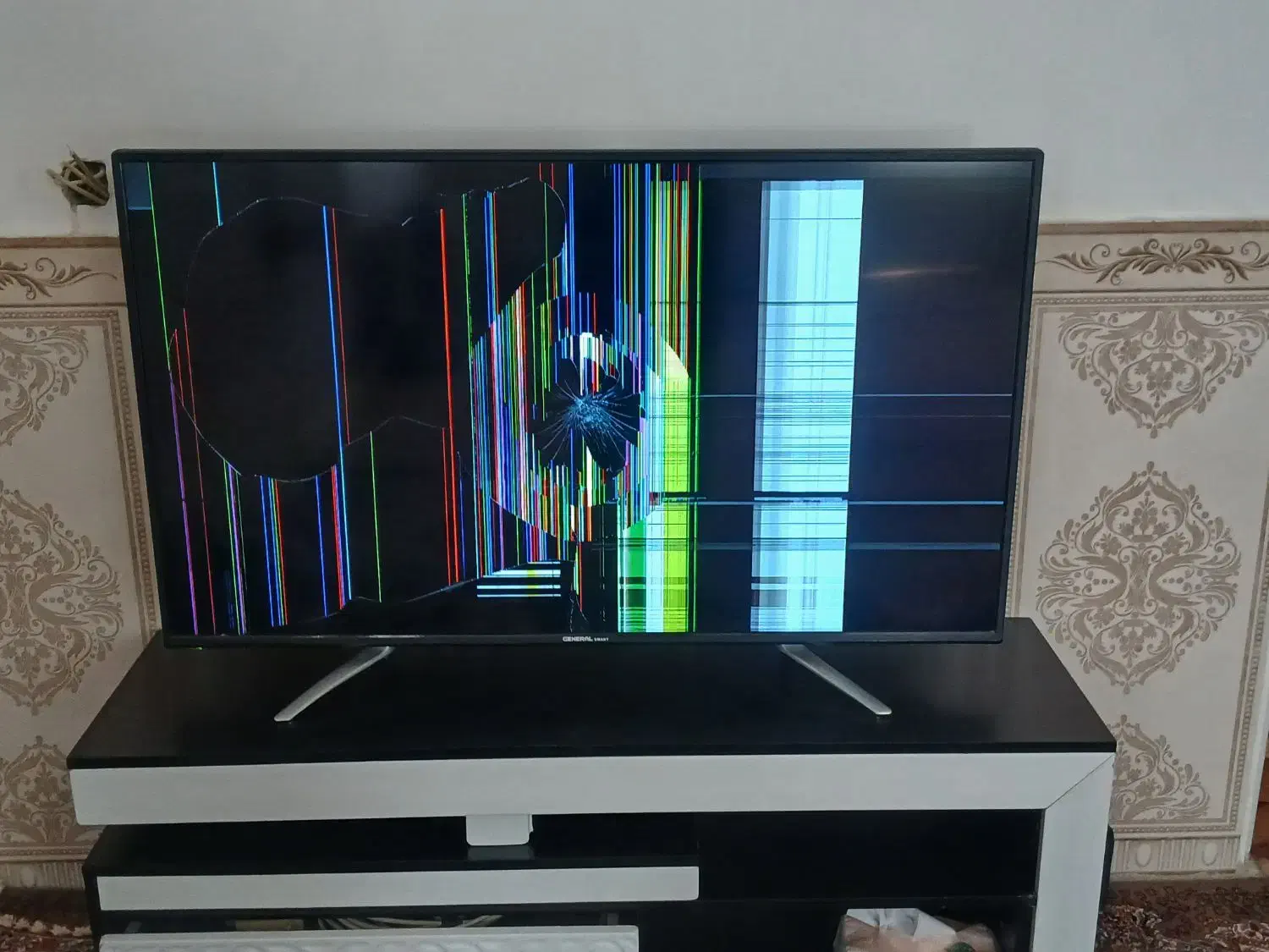 جنرال نیازمند تعمیر|تلویزیون و پروژکتور|سرپل ذهاب, |دیوار