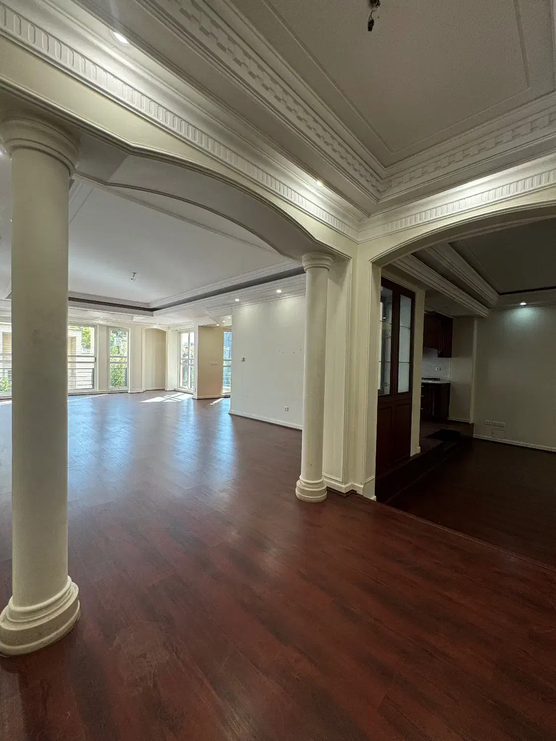 وسط کامرانیه شمالی۲۱۴متر آخرین موقعیت اکازیون سال|فروش آپارتمان|تهران, کامرانیه|دیوار