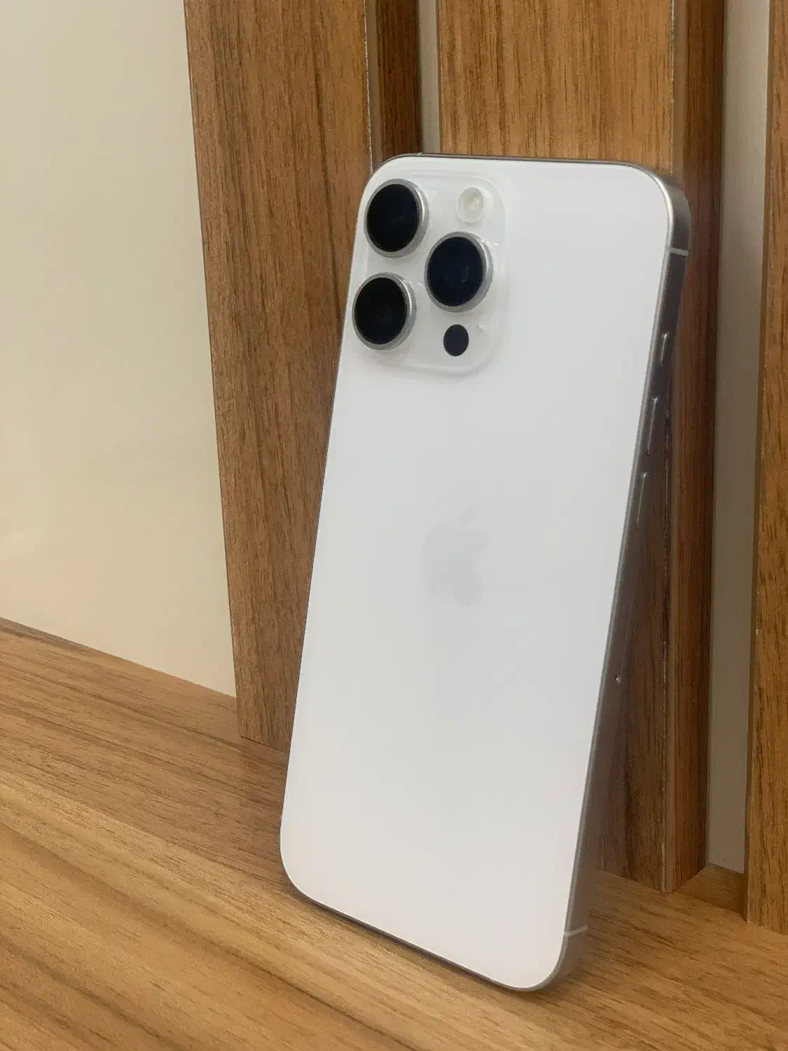 آیفون ۱۶ پرومکس ۲۵۶ رجیستر شده باتری ۹۵٪|موبایل|زنجان, |دیوار