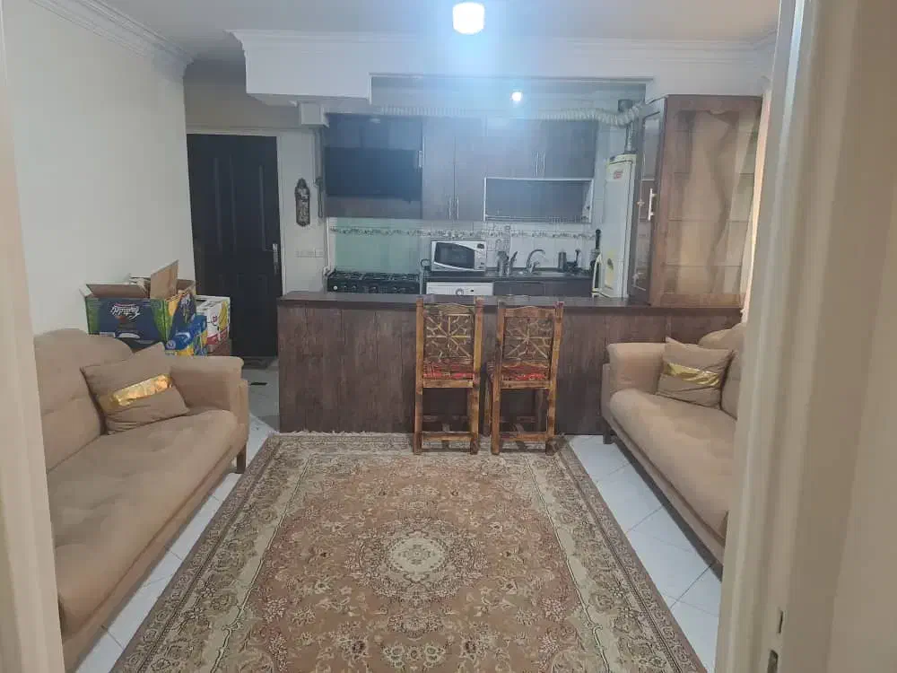 ۴۵ متر آپارتمان نبرد شمالی طبقه سوم