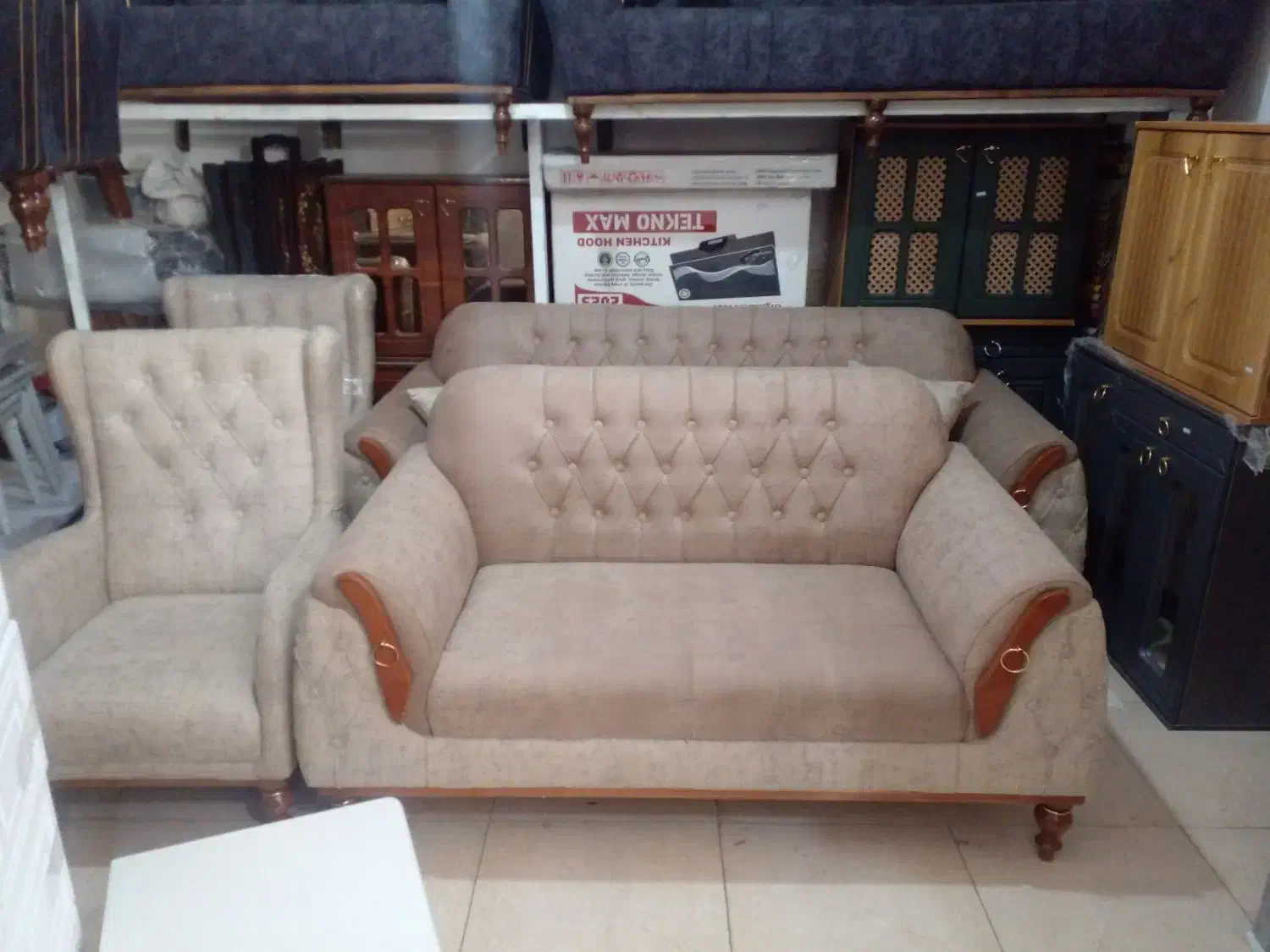 مبل پاریس|مبلمان خانگی و میز عسلی|بم, |دیوار