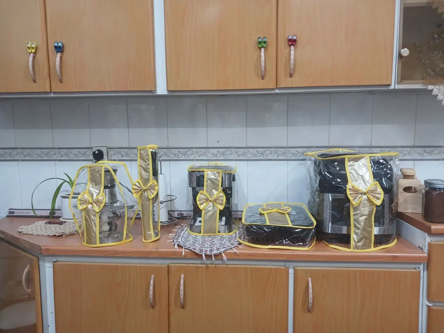 کاورلوازم برقی|سفره، حوله، دستمال آشپزخانه|ارومیه, |دیوار