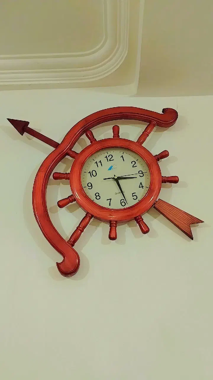 ساعت دیواری شیک درحدنو|ساعت دیواری و تزئینی|بندرعباس, |دیوار