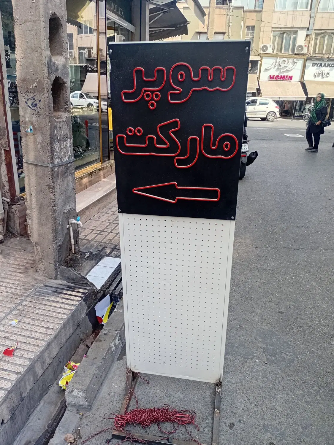 تابلو نئون دوطرف و میز دخل|فروشگاه و مغازه|تهران, دهقان|دیوار