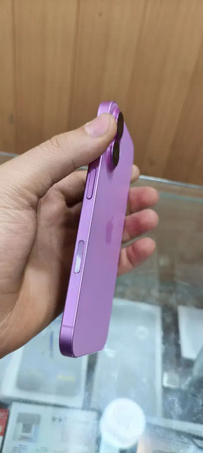 فروش iPhone16Normal  صورتی کف بازار|موبایل|دهدشت, |دیوار