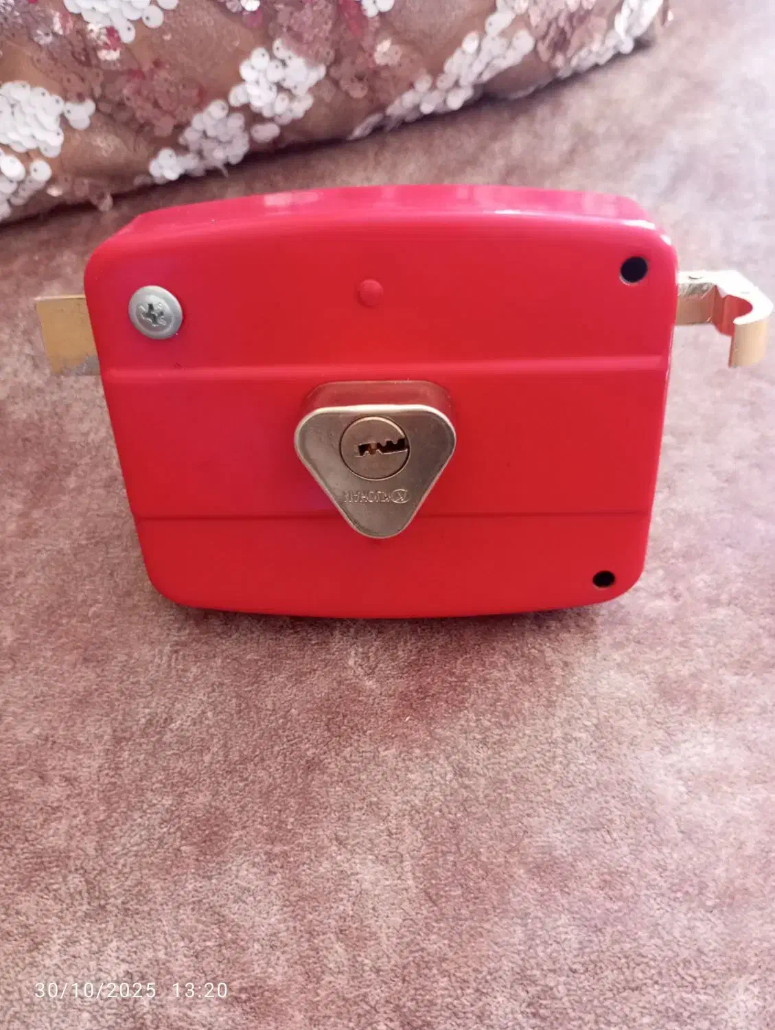 قفل درب اصلی|ابزارآلات|شهرضا, |دیوار