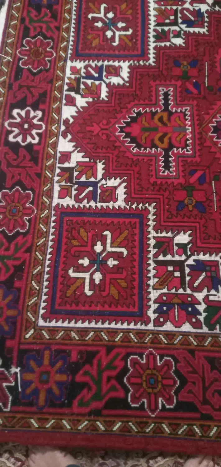 سلام یک جفت فرش چشمه زان به فروش می‌رسد|فرش|تبریز, |دیوار