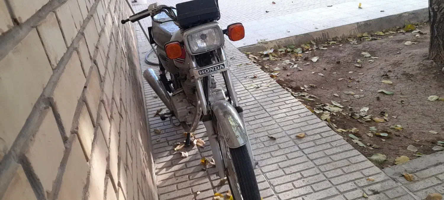 موتور ۱۵۰|موتورسیکلت|بروجن, |دیوار