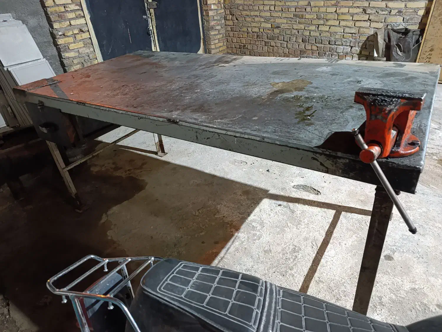 میز کار|ابزارآلات|تربت جام, معدآباد|دیوار