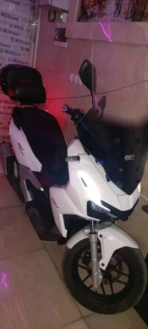 adv 180 1404|موتورسیکلت|اندیشه, اندیشه فاز ۱|دیوار