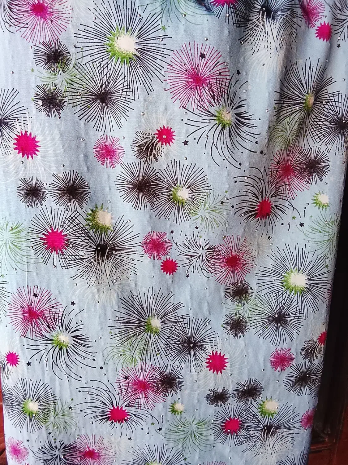 پارچه|لباس|خرمشهر, |دیوار