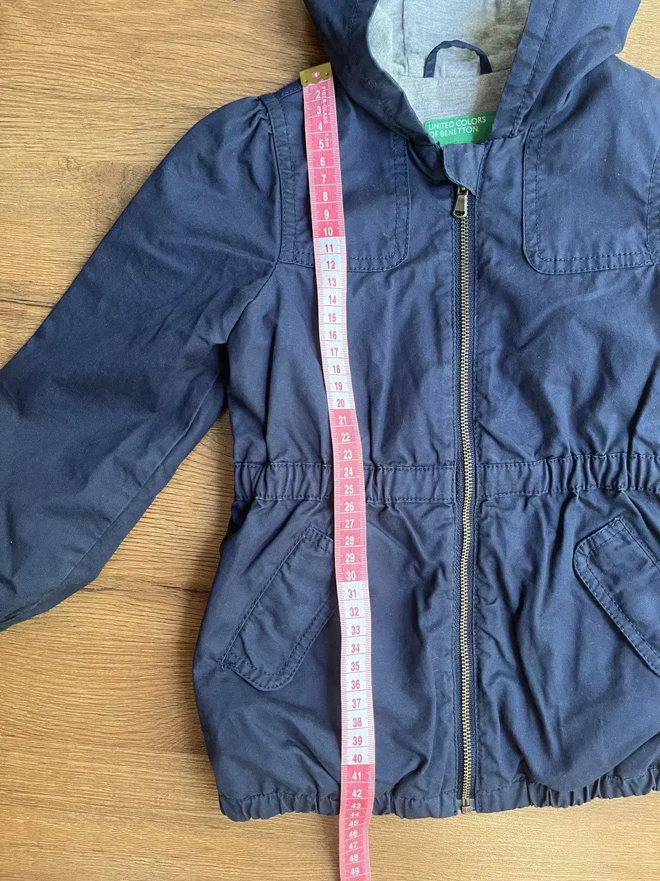 بارانی دخترانه برند بنتون در حد نو|کفش و لباس بچه|تهران, فرمانیه|دیوار