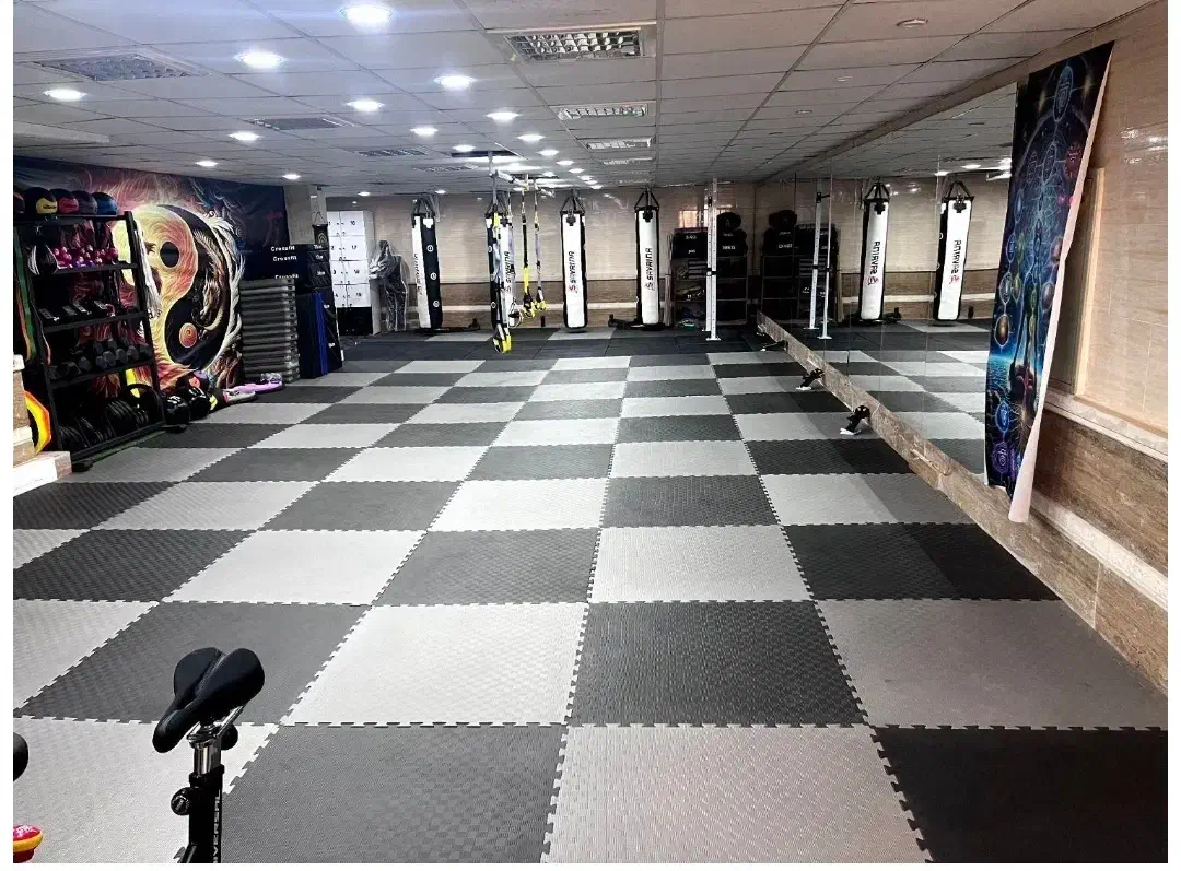 اجاره سانس باشگاه ورزشی و رزمی بانوان و آقایان|اجارهٔ مغازه و غرفه|شیراز, قدوسی غربی|دیوار