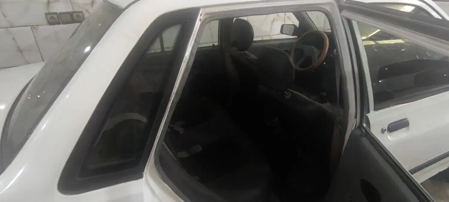 پرایدمدل ۸۲ سفید|خودرو سواری و وانت|عسگران, |دیوار