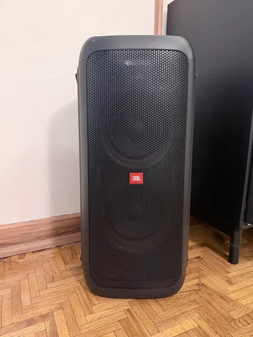 Jbl partybox 300|پخش‌کننده همراه|تهران, درب دوم|دیوار