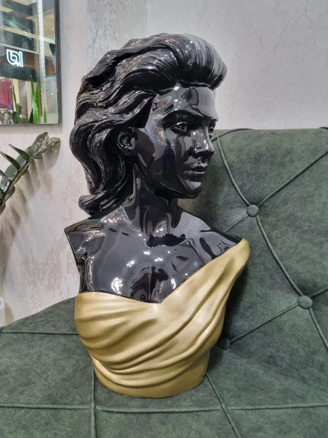 تندیس پلی استر زرگری|مجسمه، تندیس، ماکت|تبریز, |دیوار