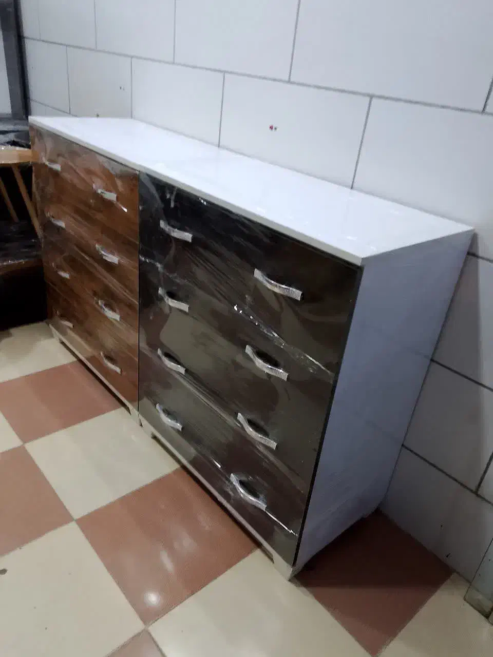 دراور 4 کشو|جاکفشی، کمد، دراور|کرمان, |دیوار