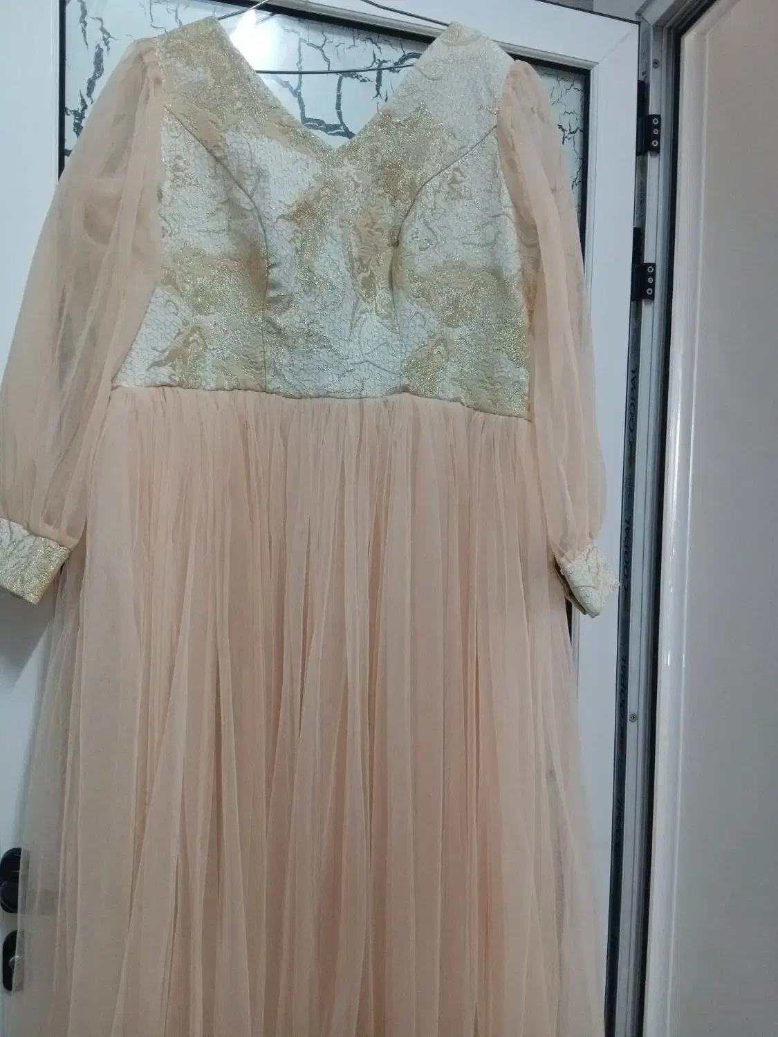 لباس مجلسی در حد نو|لباس|دلیجان, |دیوار