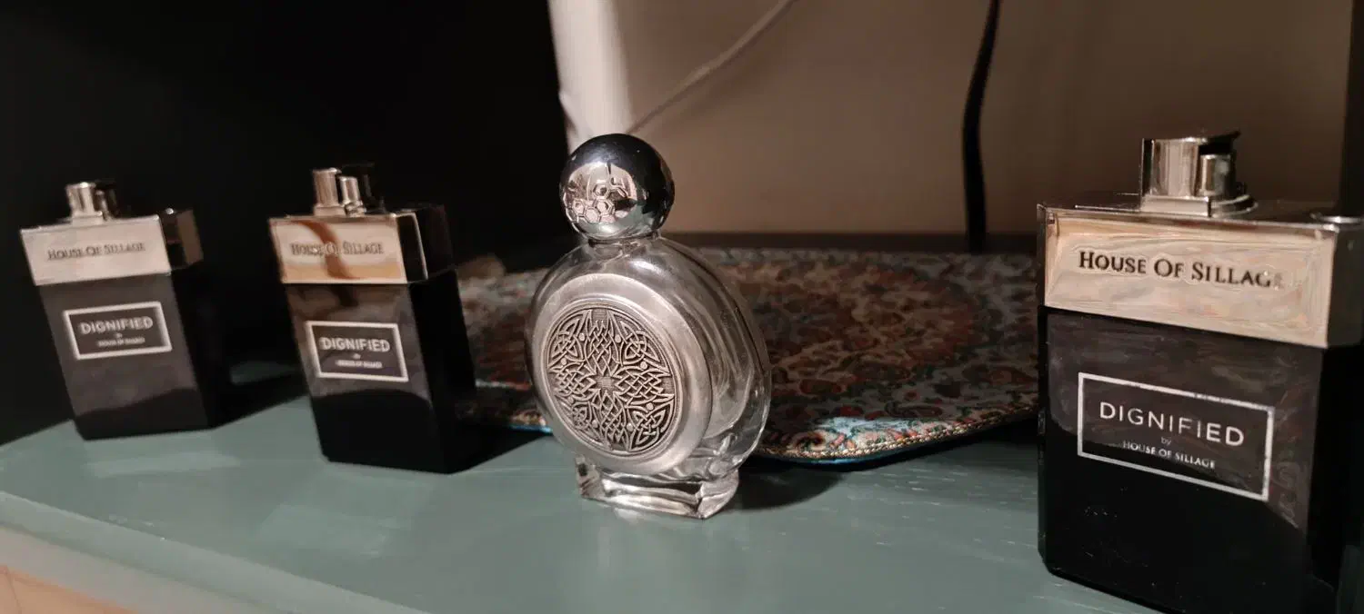 تعدادی جای عطر کلکسیونی|کلکسیون و سرگرمی|تهران, شمیران‌نو|دیوار