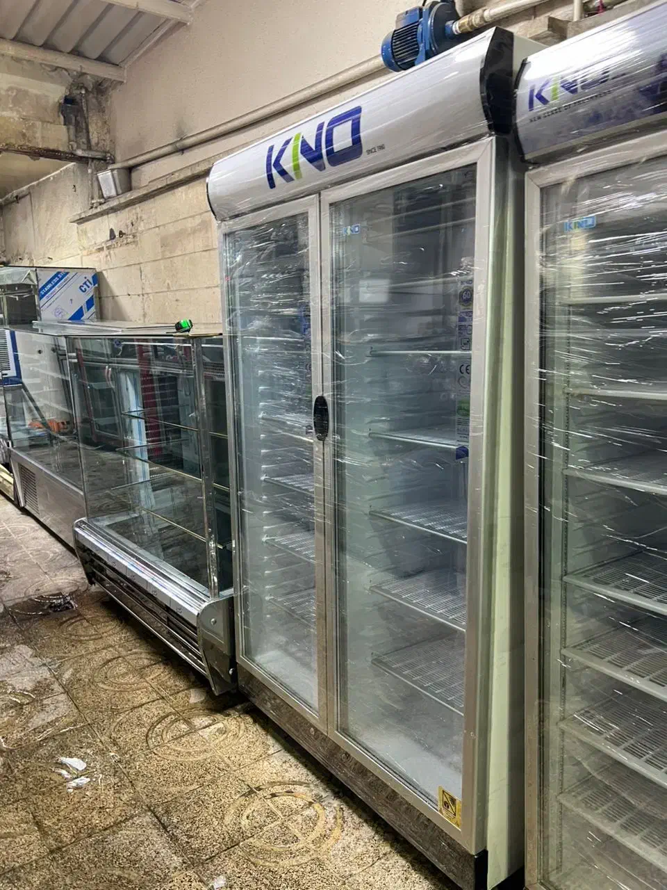 بورس خریدار و فروشنده یخچال و فریزر صنعتی|فروشگاه و مغازه|کرج, عظیمیه|دیوار