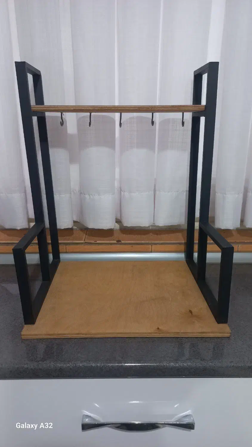 استند|ظروف سرو و پذیرایی|رباط‌کریم, رباط‌کریم|دیوار