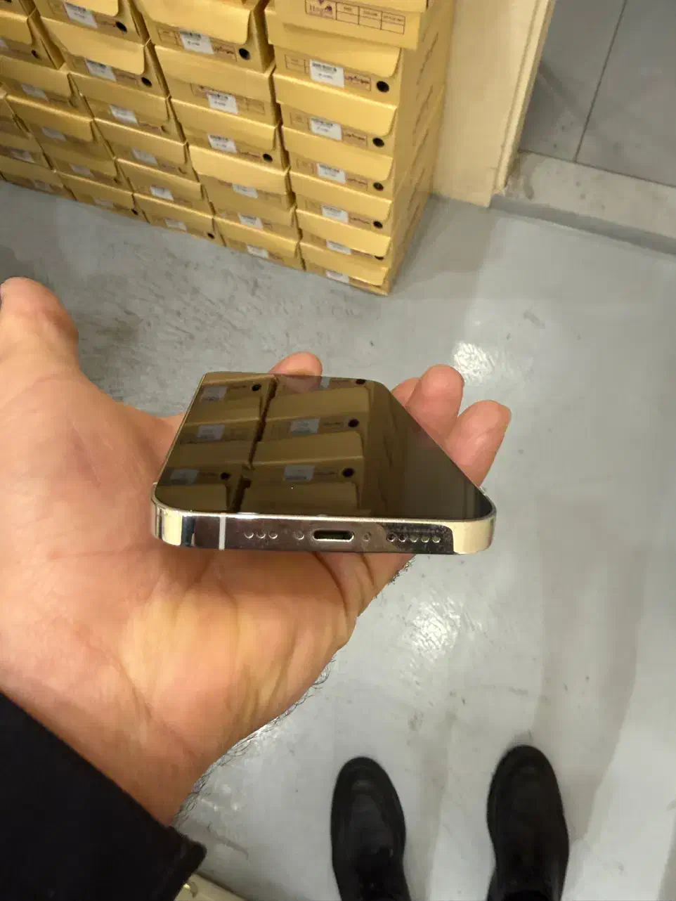 تک سیمکارت 12pro|موبایل|تهران, فلسطین (میدان انقلاب)|دیوار