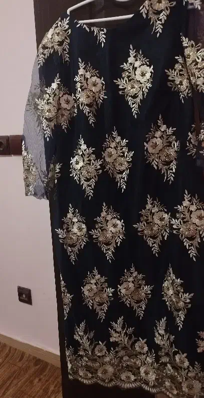 لباس|لباس|بیرجند, |دیوار