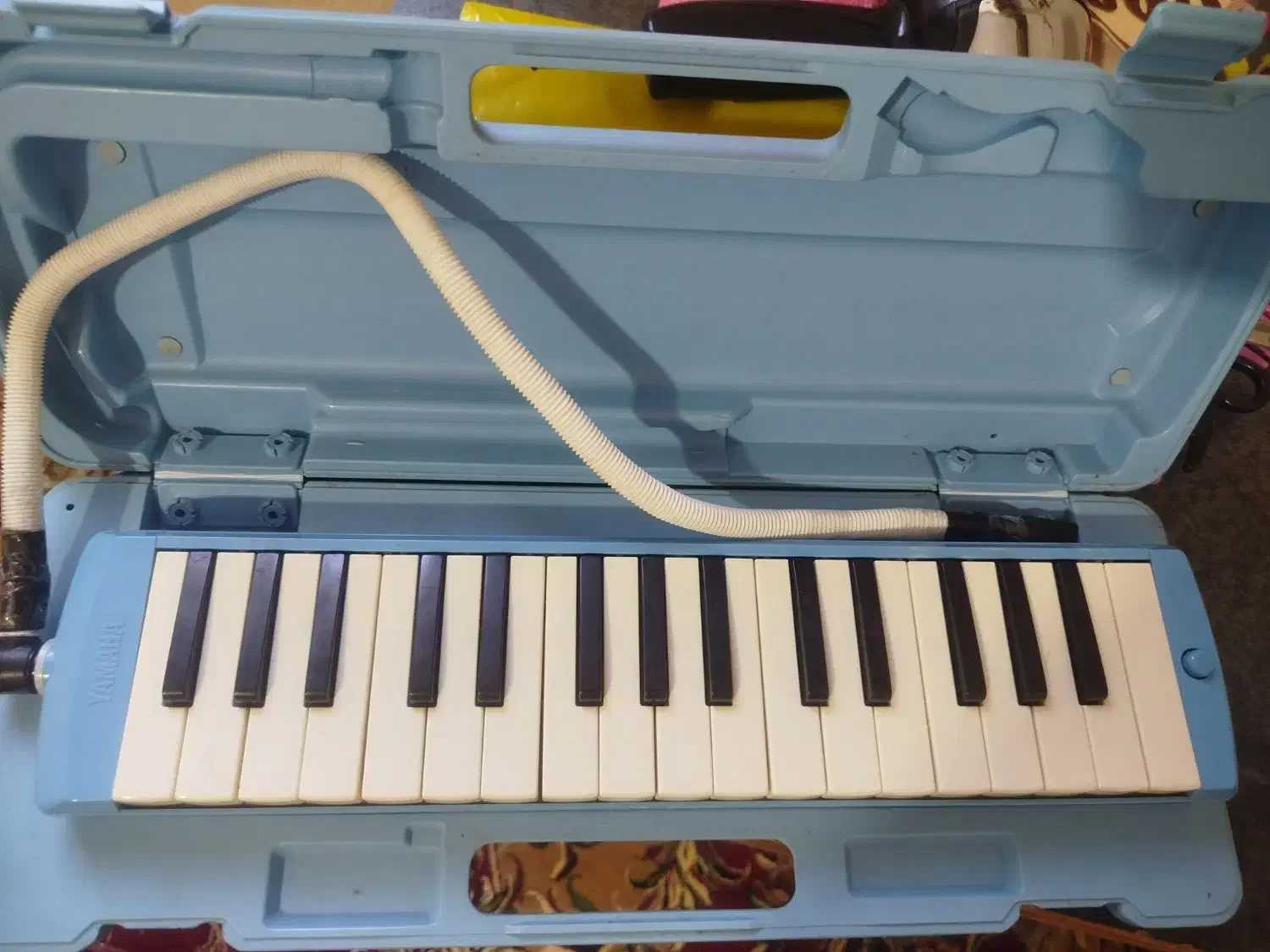 ملودیکا ساز یاماها دهنی|سازهای بادی|یاسوج, |دیوار