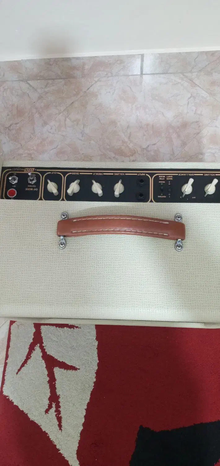 آمپ vox ac15 h1tv|گیتار، بیس، امپلیفایر|اسلامشهر, شهرک مفیدی|دیوار