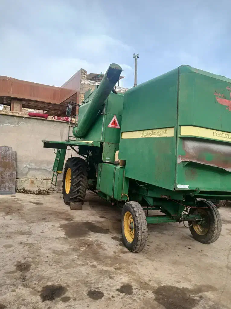 کمباین ۱۰۵۵ جاندیر مدل ۹۲|خودرو سنگین|همدان, |دیوار