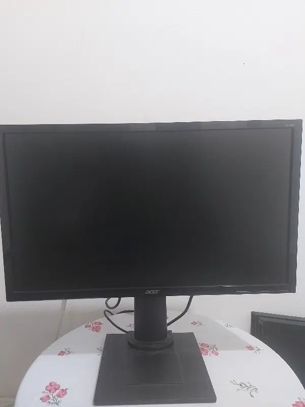 ۲۴ اینچ acer|رایانه رومیزی|مشهد, کوی ولیعصر|دیوار