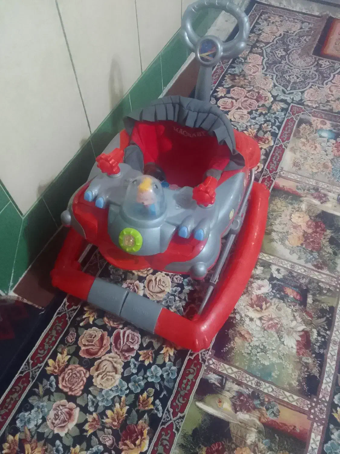 روروک بچه مناسب|کالسکه و لوازم جانبی|لردگان, |دیوار