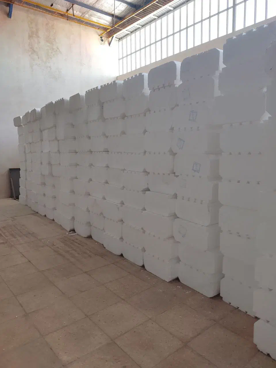 فروش ویژه فوم سقفی یونولیت و ورق بدون واسه|عمده‌فروشی|شیراز, سفیرشمالی|دیوار