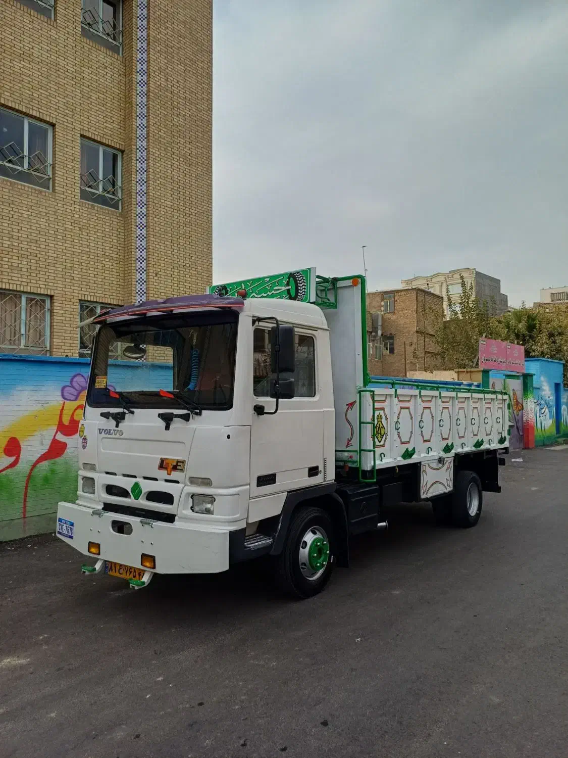 بادسان ۸تن مدل ۸۳ بی رنگ|خودرو سنگین|قرچک, مهدیه|دیوار