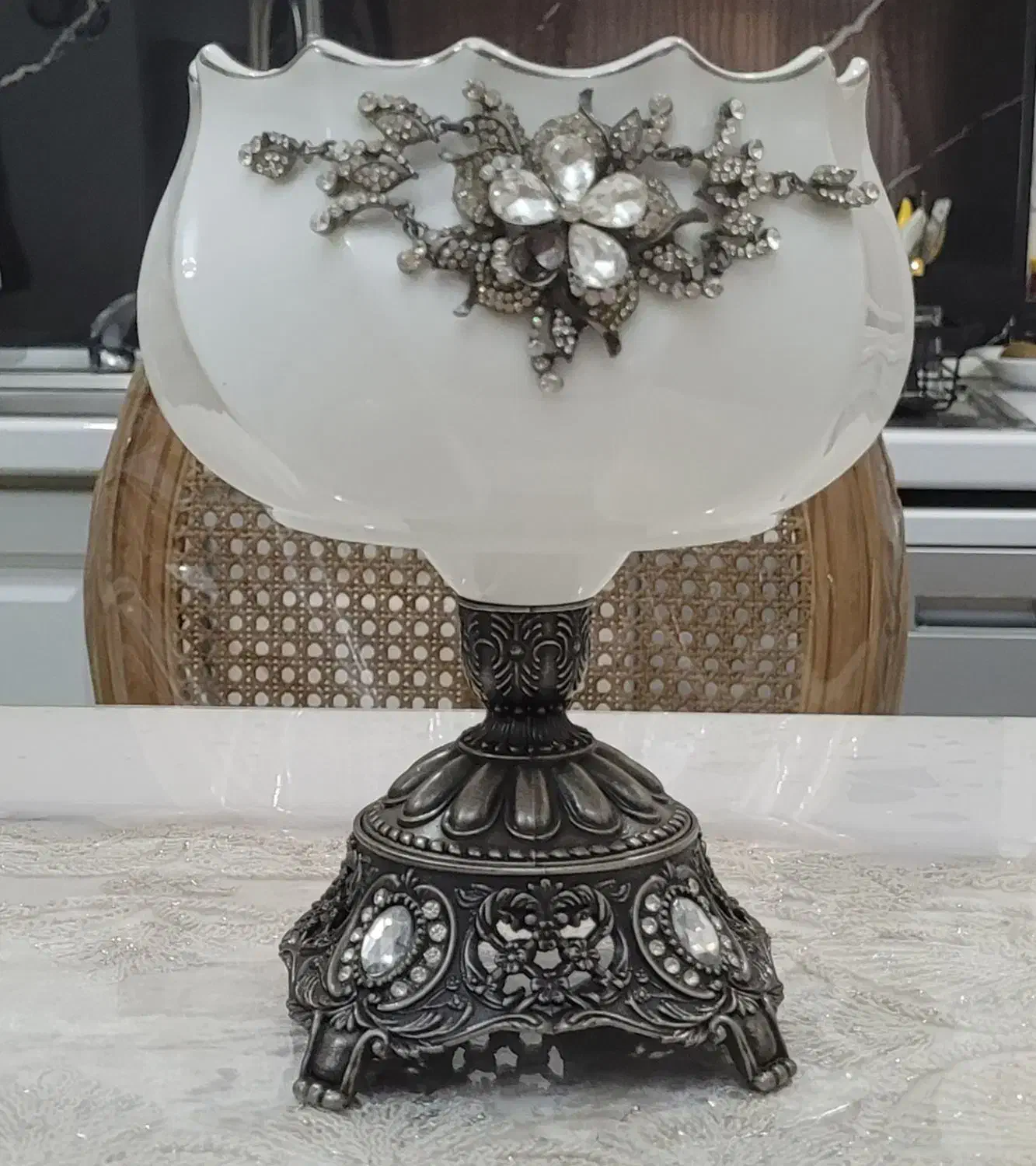 سرویس پذیرایی چینی با پایه سیلور کیک خوری|ظروف سرو و پذیرایی|تهران, مجیدآباد|دیوار