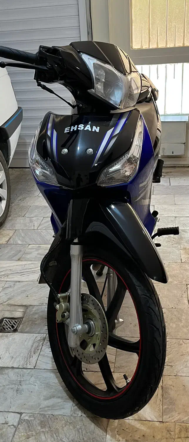 موتور لاکی احسان ۱۲۵|موتورسیکلت|تربتحیدریه, آبشار|دیوار