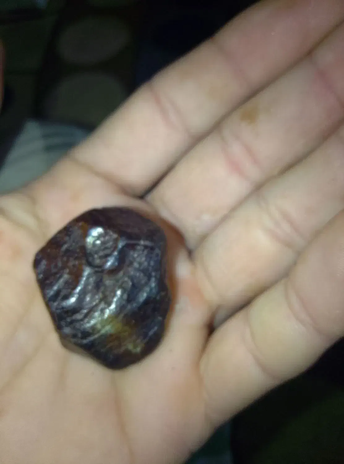 مشکوک به شهاب سنگ|جواهرات|میناب, |دیوار