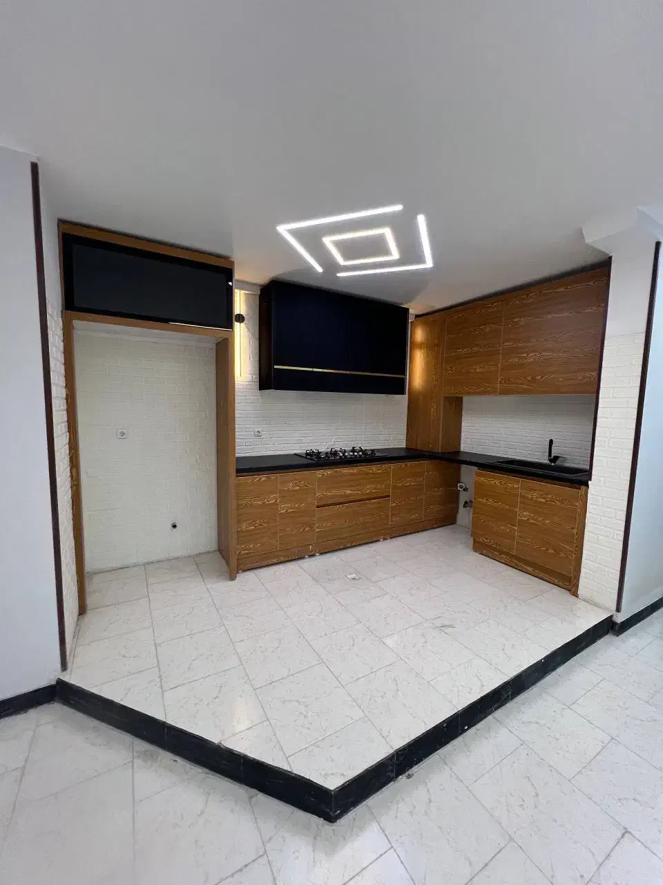 ۸۲متر فول|فروش آپارتمان|هشتگرد, شهرک پامچال|دیوار