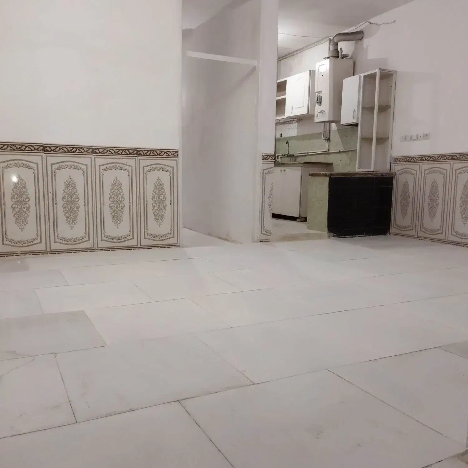 طبقه همکف رسالت ۱۳۶|فروش خانه و ویلا|مشهد, همت آباد|دیوار