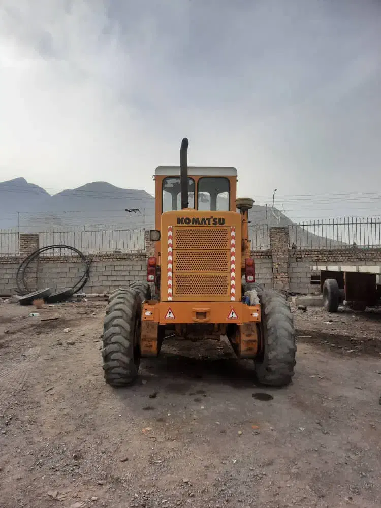 گریدرکوماتسو|خودرو سنگین|ابریشم, |دیوار