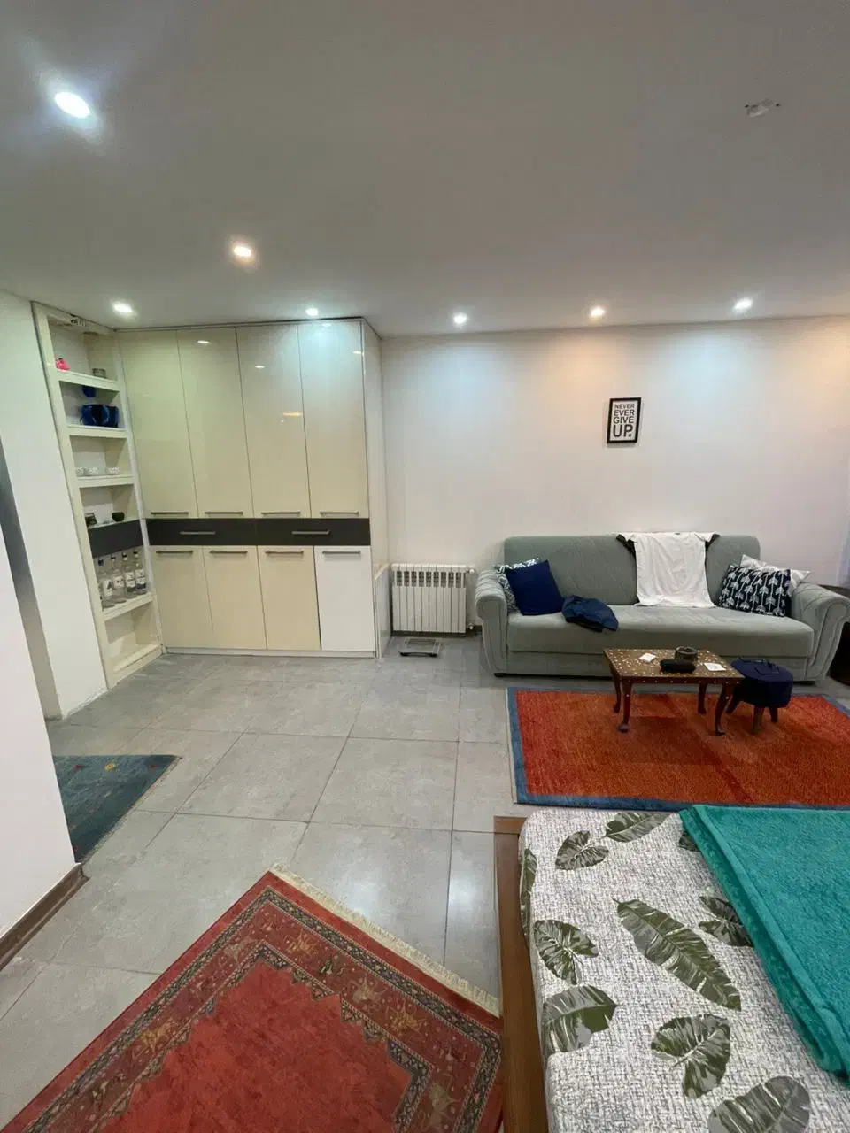 بلوار اطبا اپارتمان‌ 200متری سه خوابه دوبلکس|اجارهٔ آپارتمان|بندر انزلی, معلم|دیوار