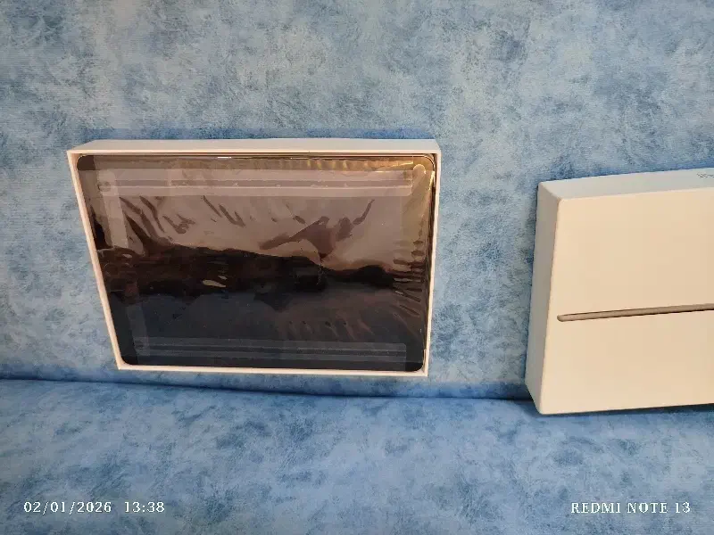 آیپد ایر ۲ نو|تبلت|لاهیجان, انقلاب|دیوار