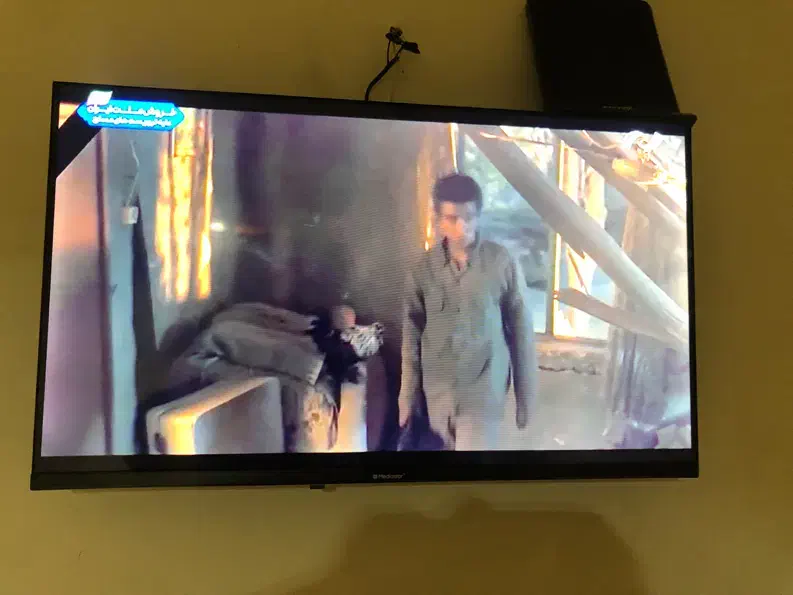 تلوزیون ال ای دی ۳۲ اینج|تلویزیون و پروژکتور|تهران, تهرانپارس جنوبی|دیوار