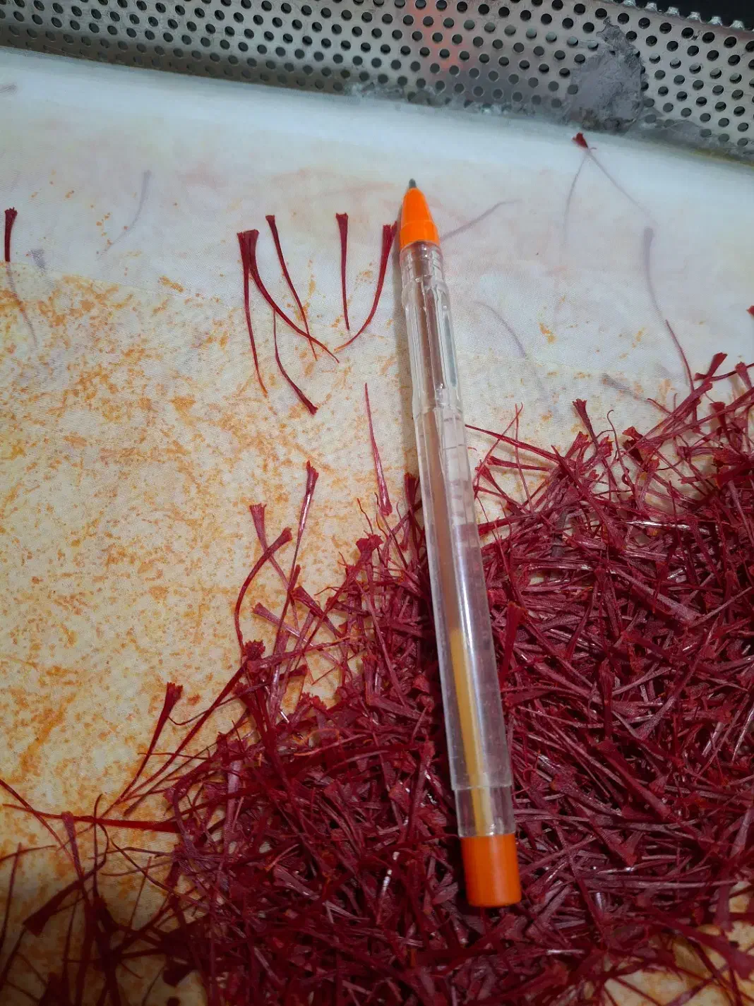 خشک کنی زعفران دکتر بهزاد جهانشیری|خدمات پیشه و مهارت|تربت‌حیدریه, شهید بهشتی|دیوار