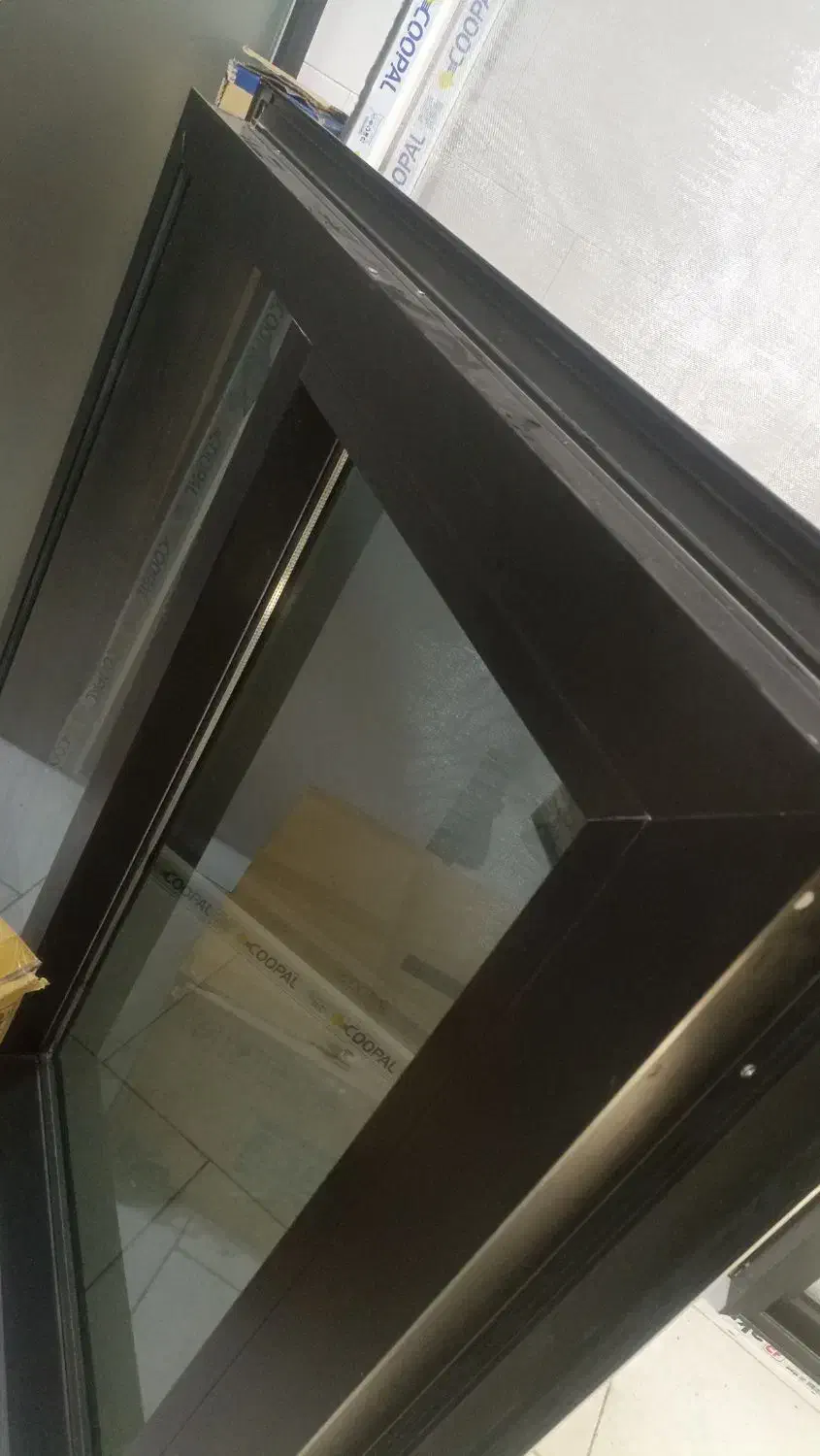 ساخت، خدمات،و تعمیرات درب و پنجره های آلومینیومی|مصالح و تجهیزات ساختمان|برخوار, |دیوار