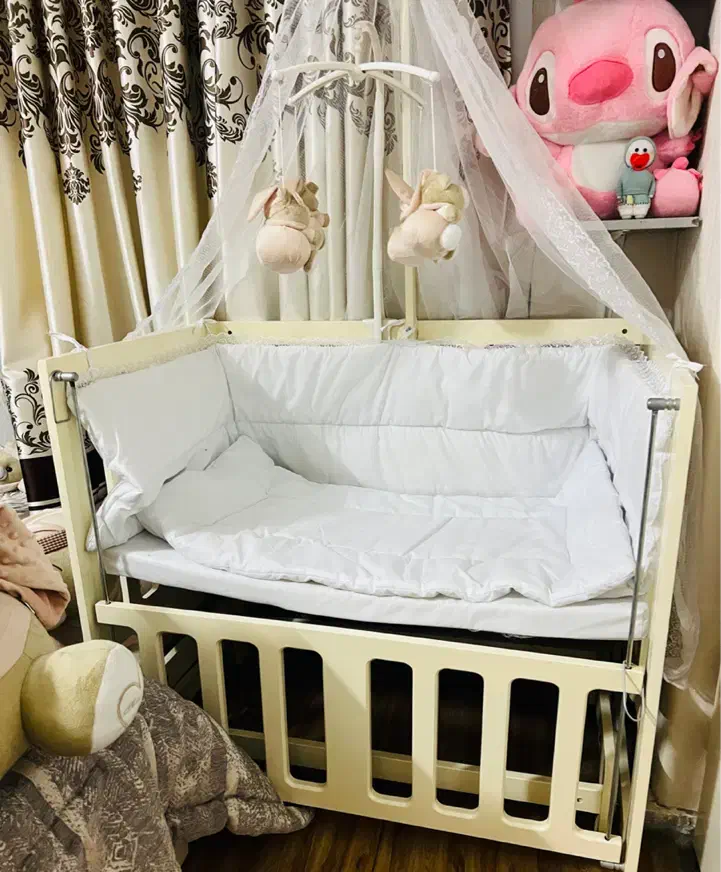 تخت کنار مادر|تخت و صندلی بچه|تهران, علی‌آباد|دیوار