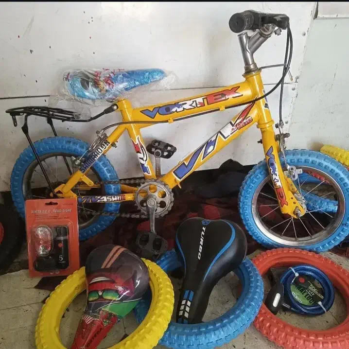 انواع دوچرخه دسته دو بستک|دوچرخه، اسکیت، اسکوتر|بستک, |دیوار