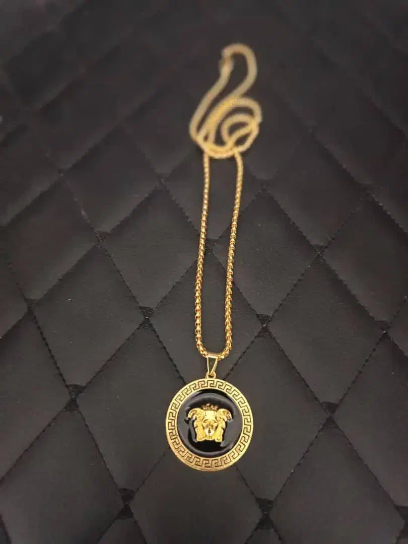 فروش عمده گردنبندها استیل قیمت مناسب وعالی|زیورآلات و اکسسوری|هشتگرد, شهرک ولیعصر (مهستان)|دیوار