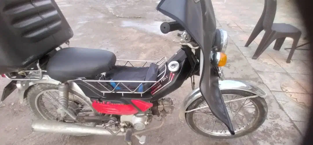 موتور ۷۰ سی سی هوندا پیشرو|موتورسیکلت|رشت, پل تالشان|دیوار