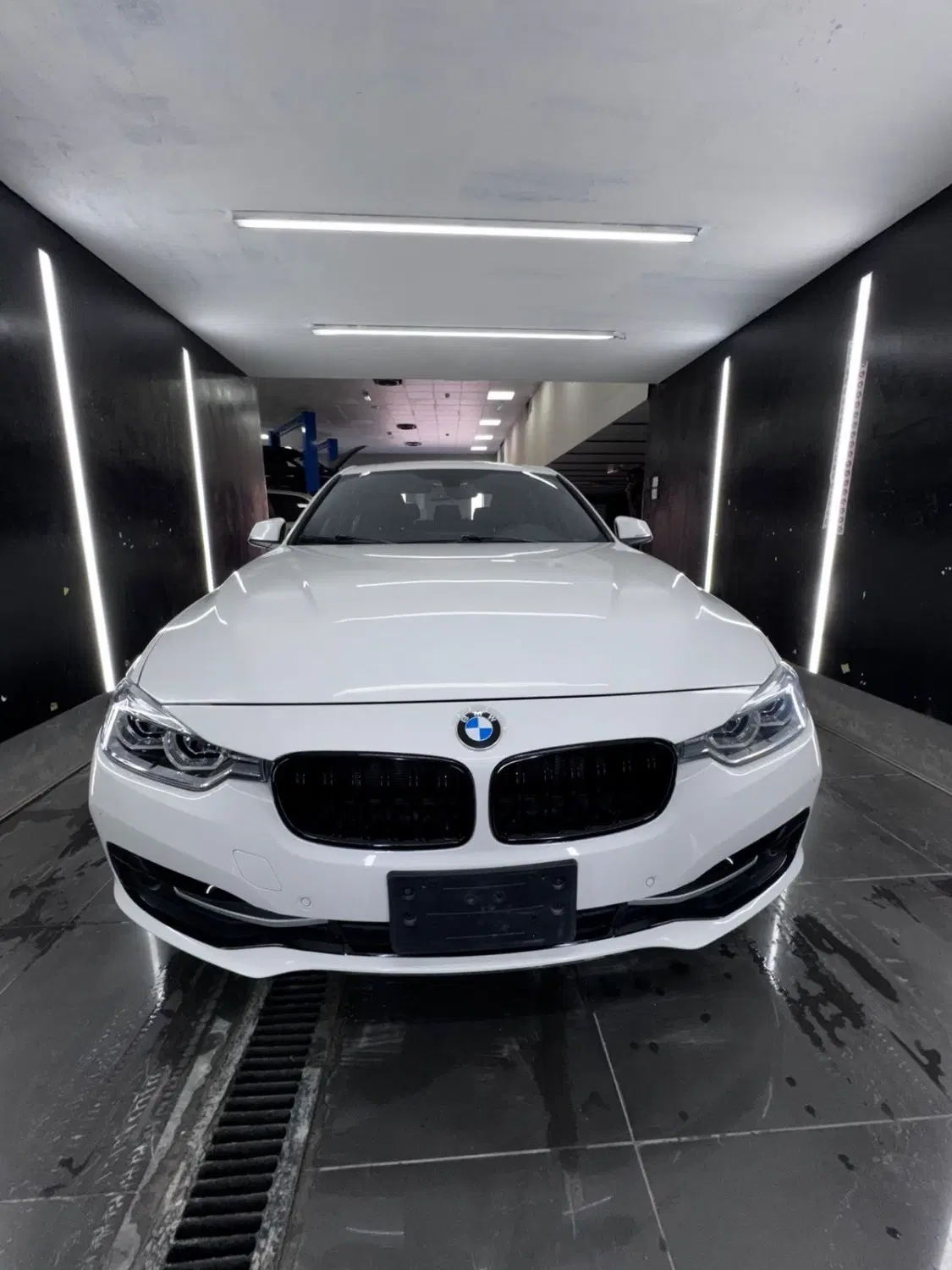 BMW 330i|خودرو سواری و وانت|رشت, گلسار|دیوار